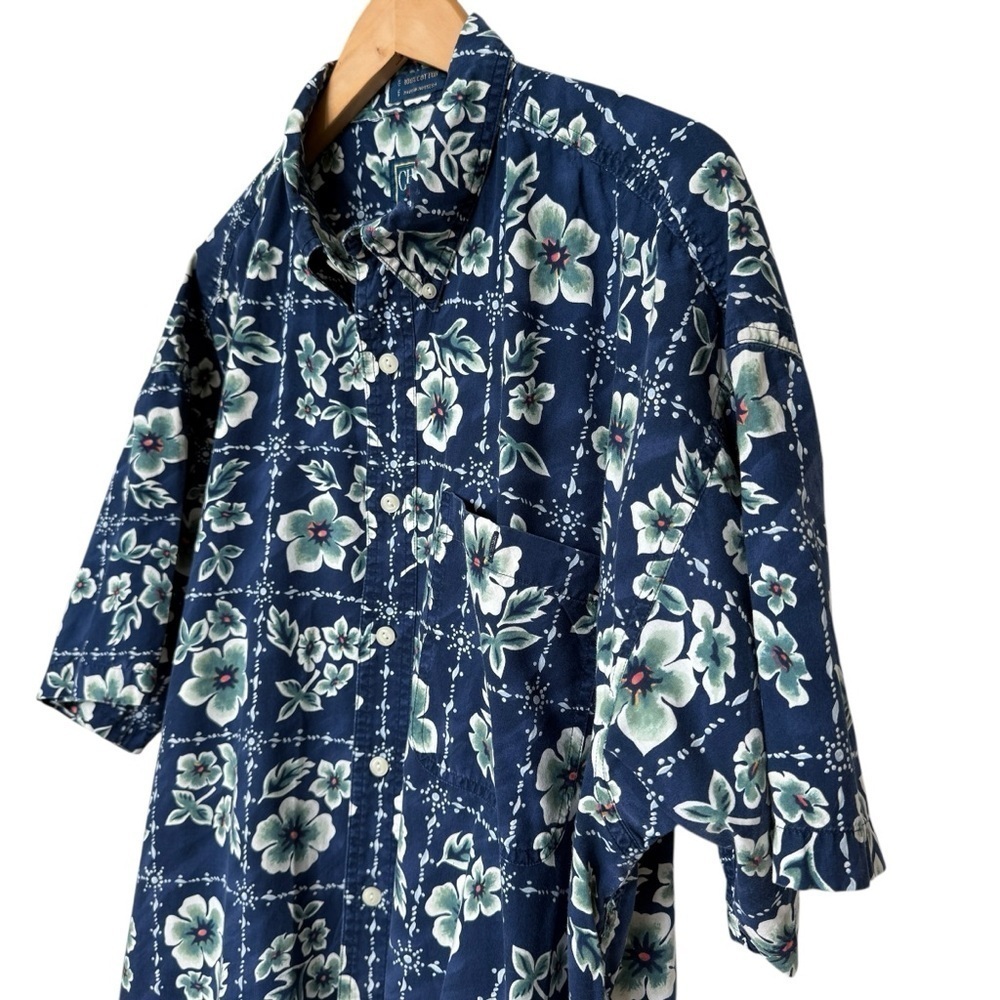 VINTAGE! 90s Chaps Ralph Lauren Men's XL Blue Floral Hawaiian Camp Shirt Cotton